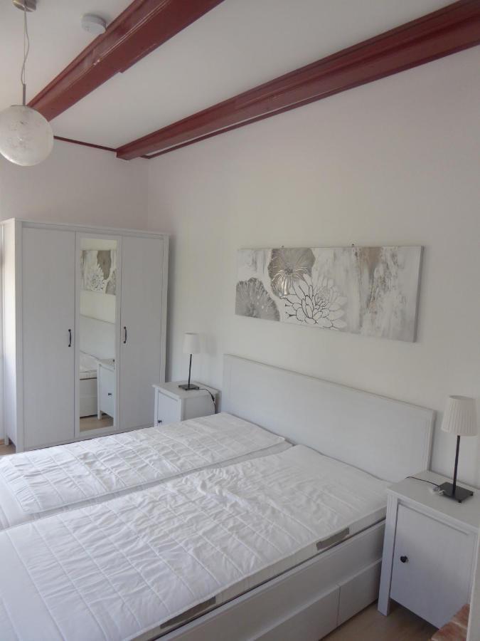Ferienwohnung Elise Im Gulfhof Am Kanal Grossefehn Eksteriør billede